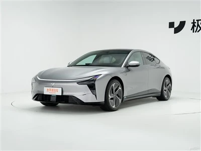 Jiyue 07 4WD Sedan