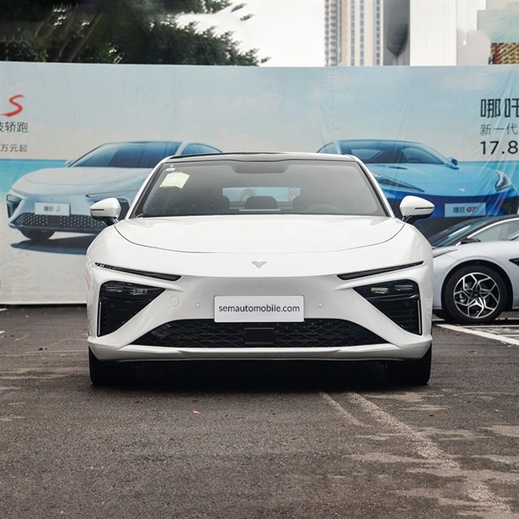 Neta s Rear-wheel drive sport car 